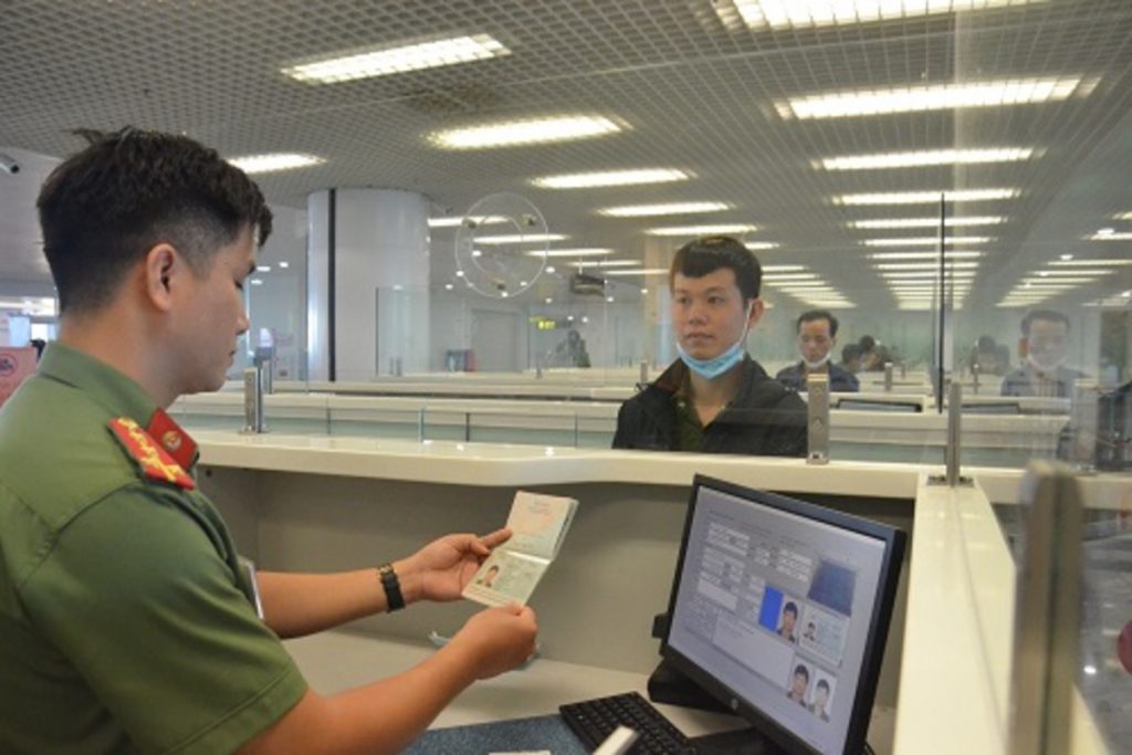 Người nước ngoài xin công văn nhập cảnh tại Việt Nam