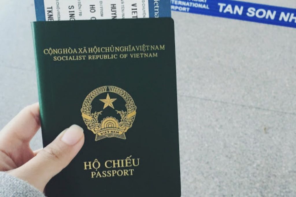 Xin visa thăm thân tại Việt Nam